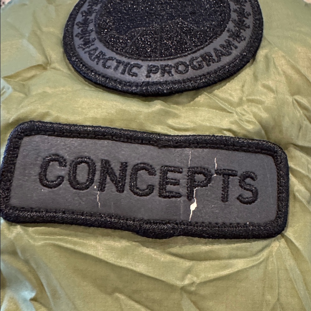 RARE Men’s Canada Goose x Concepts Lodge Hoody in Size XL - Picture 13 of 13